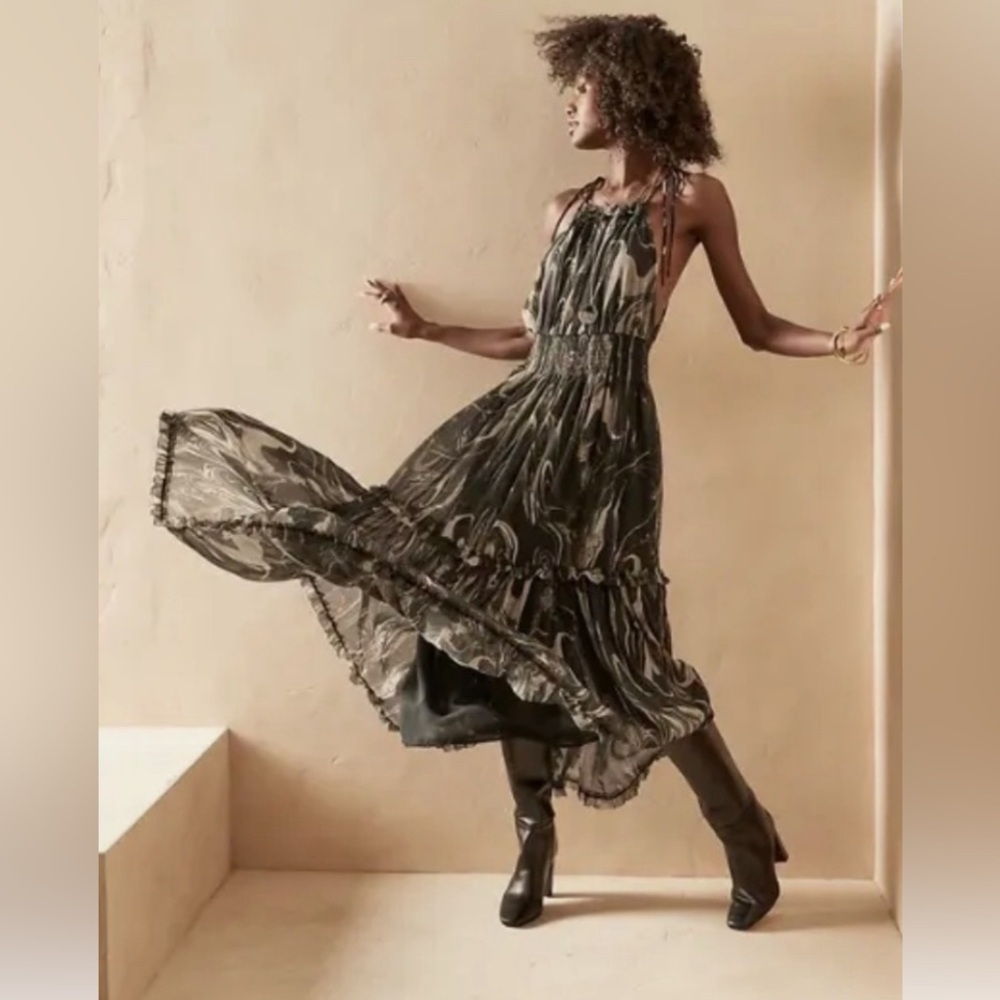 Banana Republic flowy, marble print Maxi Dress